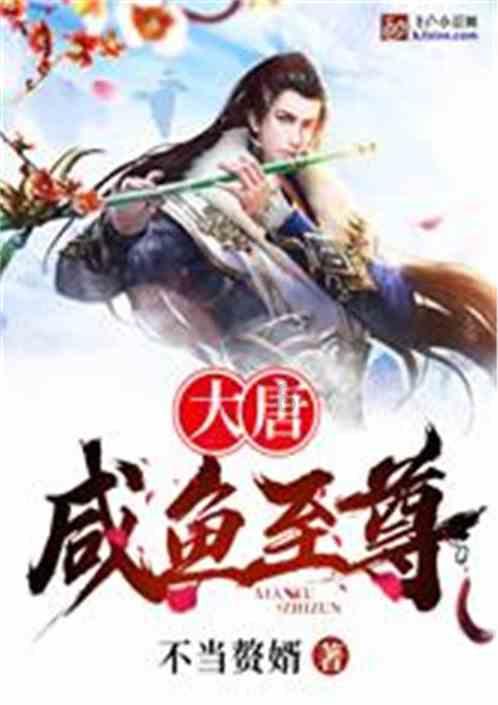 白色印花露肩上衣配灰色半身裙，优雅美丽，彰显十足的气韵，你认为怎么样？